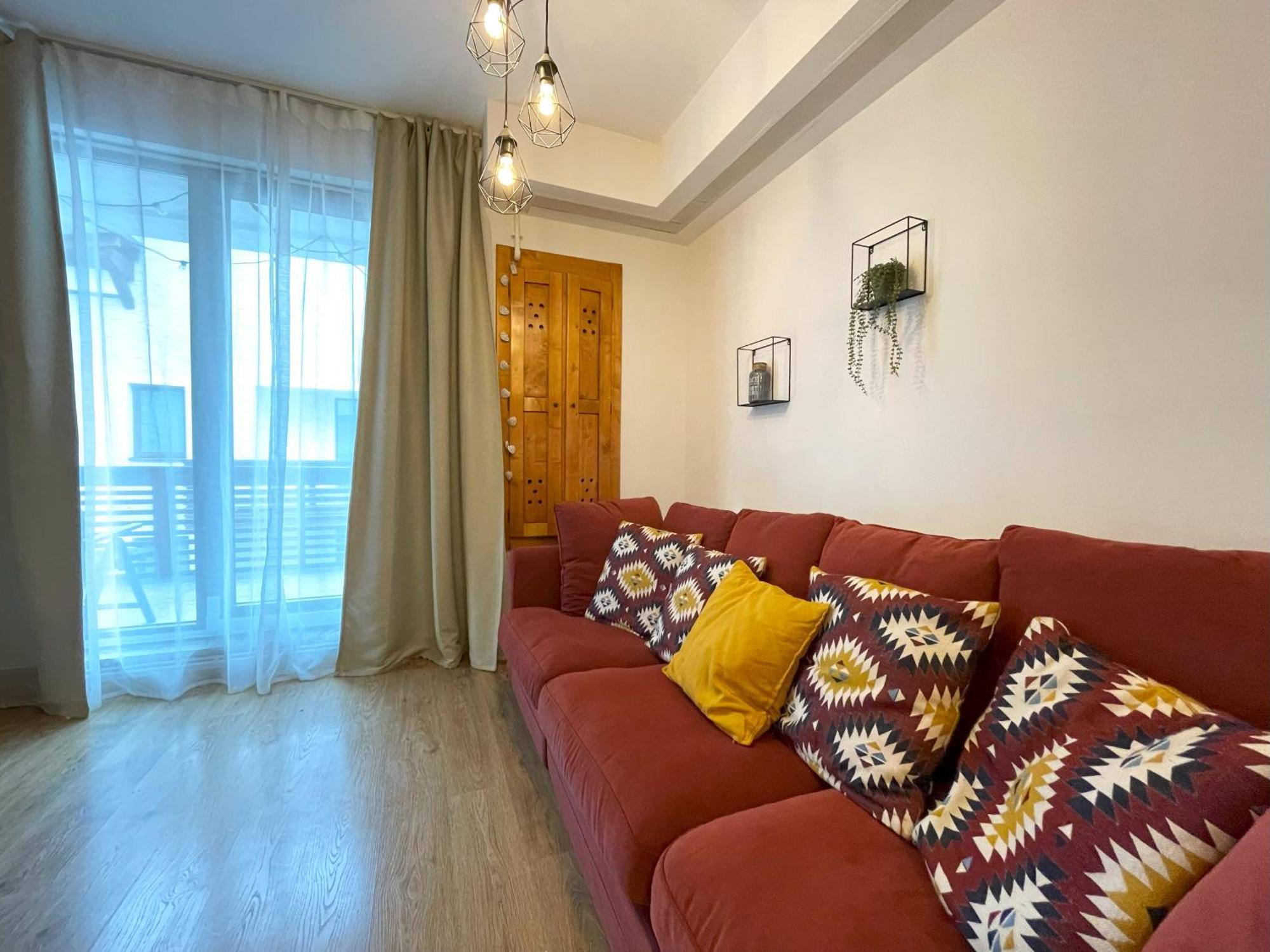 Forest Oasis Studio - Free Netflix And Disney Plus Predeal Exterior foto